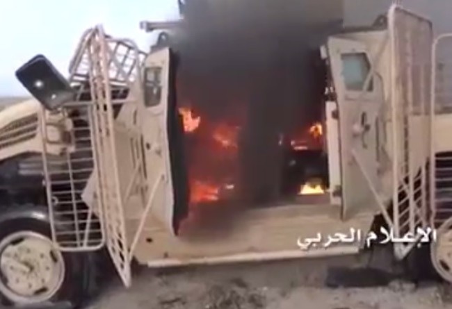 Video phiến quân Huthis “cắt đường diệt viện” quân Arab Saudi Video phiến quân Huthis “cắt đường diệt viện” quân Arab Saudi