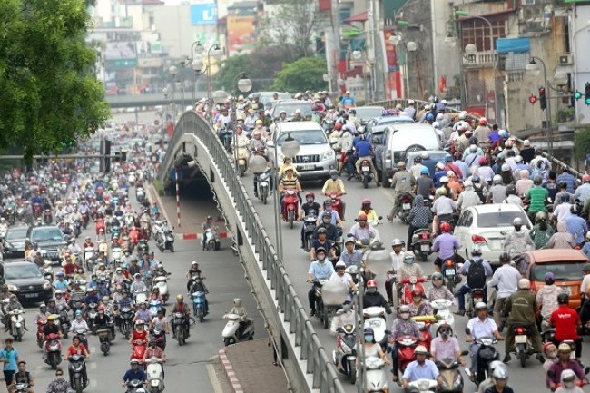 “Đừng để dân đóng phí mà không biết rơi vào đâu, nằm ở chỗ nào?” Quỹ bảo trì đường bộ sẽ giúp duy tu, bảo dưỡng các tuyến Quốc lộ xuống cấp