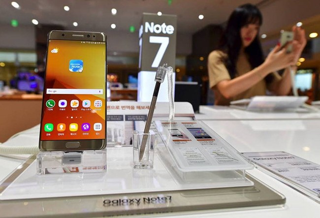 Công nhân Samsung Việt Nam sẽ ra sao sau sự cố Galaxy Note 7? Khai tử Galaxy Note 7 không khiến Samsung Việt Nam cắt giảm lao động trong năm nay ẢNH: AFP
