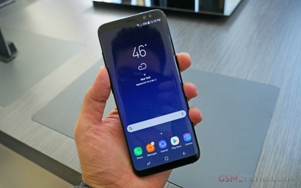 Xem đủ các màn “hành quyết” chiếc Galaxy S8 mới toanh như thế nào Ảnh minh họa. Nguồn Internet