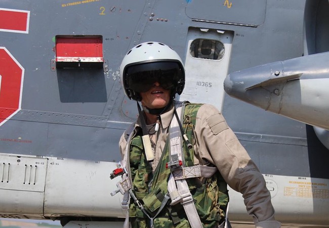 Nga đại náo Trung Đông theo kế “Syria hữu ích” Phi công Nga tham chiến tại Syria