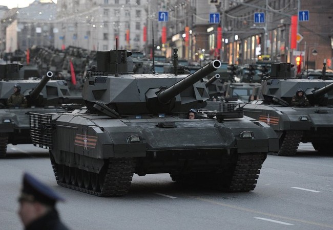 Tên lửa Mỹ Siêu tăng Armata của Nga