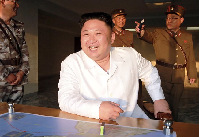 Lý do Nga, Trung Quốc ủng hộ Mỹ trừng phạt Triều Tiên Nhà lãnh đạo Triều Tiên Kim Jong un quyết không lùi bước trước sức ép của Mỹ