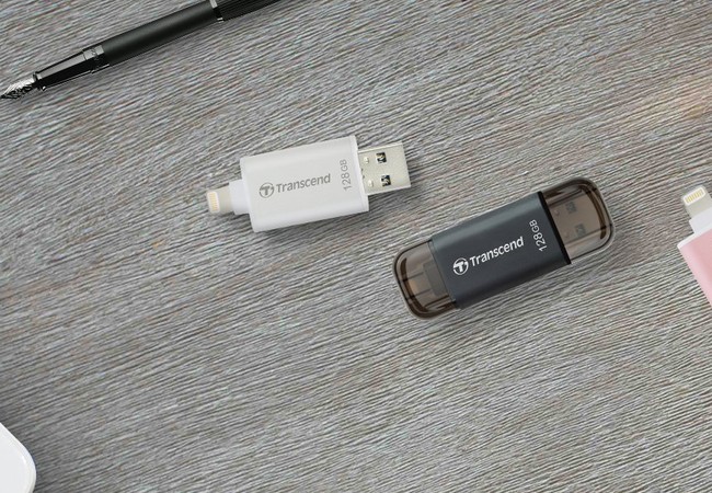 Transcend hoàn chỉnh dòng sản phẩm Lightning cho thiết bị Apple Transcend hoàn chỉnh dòng sản phẩm Lightning cho thiết bị Apple