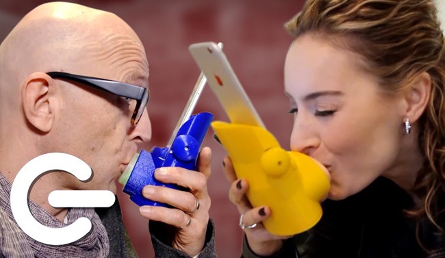 Thiết bị giúp ‘hôn môi xa’ Thiết bị giúp ‘hôn nhau từ xa’
