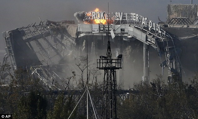 Sân bay Donetsk - chiến trường khốc liệt Đông Ukraine Sân bay Donesk - một sân bay tuyệt đẹp thời hòa bình