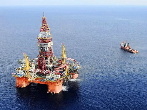 Trung Quốc đòi Ấn Độ xin phép nếu muốn thăm dò dầu khí ở Biển Đông Trung Quốc đòi Ấn Độ xin phép nếu muốn thăm dò dầu khí ở Biển Đông