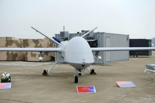 Nhật cân nhắc bắn hạ UAV Trung Quốc bay trên vùng tranh chấp Wing Long, máy bay không người lái Trung Quốc có thể được điều đến biển Hoa Đông. Ảnh: Xinhua