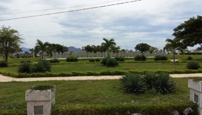 Ninh Thuận: Bãi biển đẹp đang bị “băm nát” Ninh Thuận: Bãi biển đẹp đang bị “băm nát”