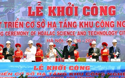 Tăng tốc xây dựng Thủ tướng Nguyễn Tấn Dũng cùng lãnh đạo các bộ, ngành, Hà Nội phát lệnh khởi công dự án ngày 26/6.