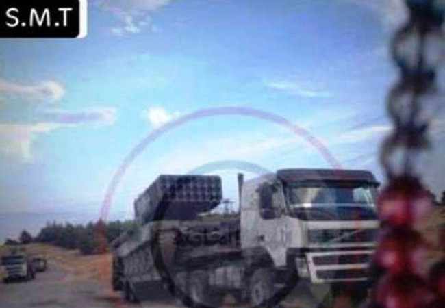 Syria chuẩn bị thiêu đốt IS bằng pháo phản lực nhiệt áp “Solntsepёk“ Ảnh chụp tổ hợp "Solntsepёk" ở Syria