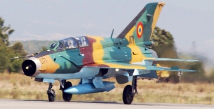 Không quân Syria dội bão lửa xuống đầu IS và al - Nusra Không quân Syria dội bão lửa xuống đầu IS và al - Nusra