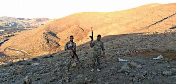 Quân đội Syria tổng tấn công, chiến sự ác liệt trên khắp mặt trận Quân đội Syria tổng tấn công, chiến sự ác liệt trên khắp mặt trận