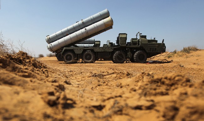 Sau S-400 Nga, Syria chuẩn bị trực chiến hệ thống tên lửa S-300 Sau S-400 Nga, Syria chuẩn bị trực chiến hệ thống tên lửa S-300