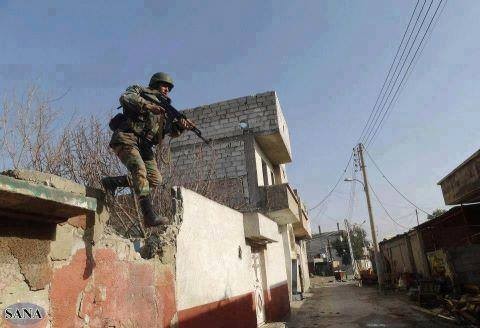 Quân đội Syria tiếp tục chiếm lại nhiều địa bàn ở Latakia và Aleppo Quân đội Syria tiếp tục chiếm lại nhiều địa bàn ở Latakia và Aleppo