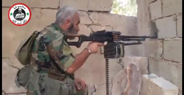 IS tấn công sân bay quân sự Deir Ezzor IS tấn công sân bay quân sự Deir Ezzor