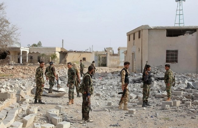Không quân Syria gia tăng “tặng quà” phiến quân, giải phóng nhiều vùng đất Không quân Syria gia tăng “tặng quà” phiến quân, giải phóng nhiều vùng đất