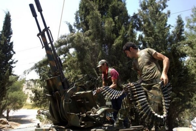 Quân đội Syria chiếm 20 tòa nhà ở Sheikh Miskeen Quân đội Syria chiếm 20 tòa nhà ở Sheikh Miskeen