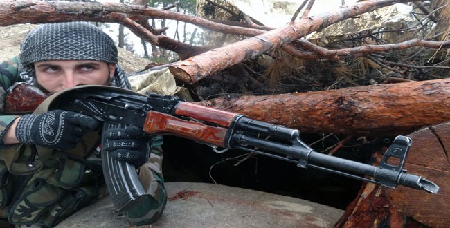 Quân đội Syria đánh chiếm nhiều làng và cao điểm ở Latakia Quân đội Syria đánh chiếm nhiều làng và cao điểm ở Latakia