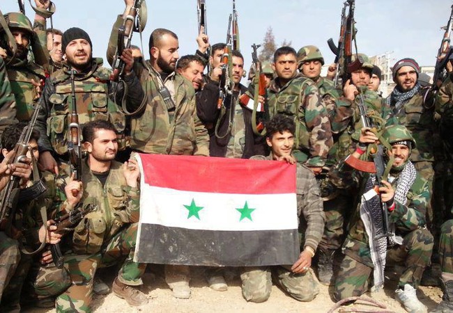 Video ấn tượng: Chiến sĩ Syria bị thương mất một chân vẫn chiến đấu Video ấn tượng: Chiến sĩ Syria bị thương mất một chân vẫn chiến đấu