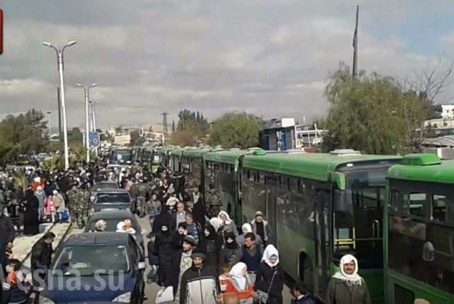 Hơn 4000 tay súng IS, Al-Nusra sẽ phải rời bỏ ngoại vi Damascus Hơn 4000 tay súng IS, Al-Nusra sẽ phải rời bỏ ngoại vi Damascus