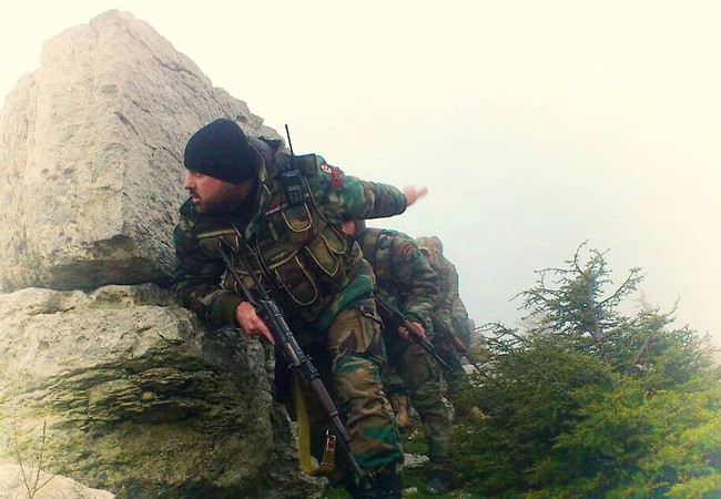 Quân đội Syria bắt hai thủ lĩnh cao cấp thân hữu Al Qaeda Syria Quân đội Syria bắt hai thủ lĩnh cao cấp thân hữu Al Qaeda Syria