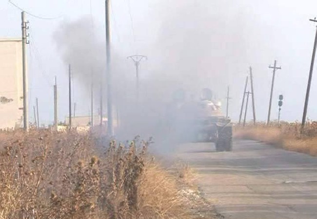 Quân đội Syria giành lại ngôi làng Al-Khalidiyah trên quốc lộ M-5 Quân đội Syria giành lại ngôi làng Al-Khalidiyah trên quốc lộ M-5