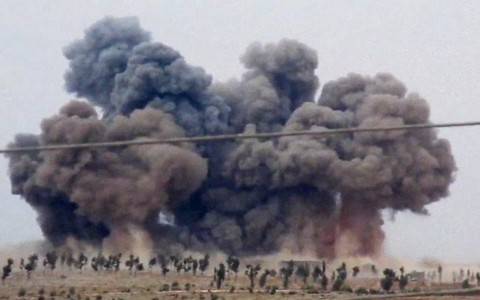 Không quân Nga không kích dữ dội IS ở Raqqa Không quân Nga không kích dữ dội IS ở Raqqa