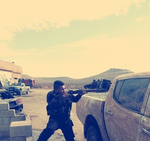 Quân đội Syria đánh chiếm khu vực mỏ dầu Jibab Marayta Quân đội Syria đánh chiếm khu vực mỏ dầu Jibab Marayta