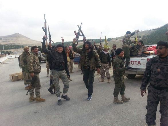 Lực lượng YPG và SDF đẩy lùi phiến quân Hồi giáo ở thành phố Aleppo Lực lượng YPG và SDF đẩy lùi phiến quân Hồi giáo ở thành phố Aleppo