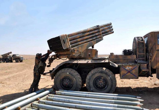 Không quân Syria tiêu diệt hàng chục tay súng cực đoan của tổ chức Jaish al-Fateh Không quân Syria tiêu diệt hàng chục tay súng cực đoan của tổ chức Jaish al-Fateh