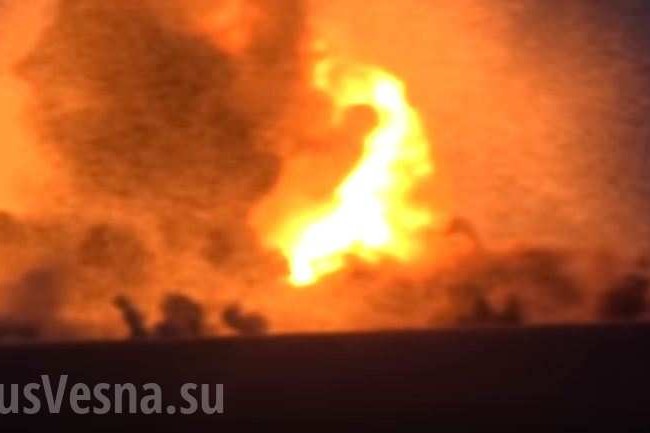 Video: cận cảnh YPG/SDF tiêu diệt xe bom IS bằng Video: cận cảnh YPG/SDF tiêu diệt xe bom IS bằng "lửa địa ngục"