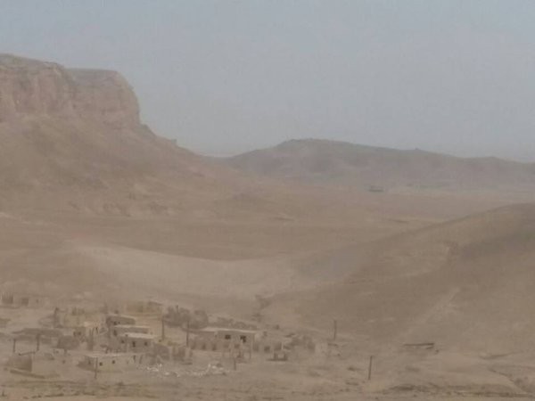 Quân đội Syria, Hezbollah giải phóng sườn phía tây núi Tar Quân đội Syria, Hezbollah giải phóng sườn phía tây núi Tar