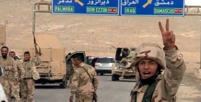 Giao tranh ác liệt phía nam Palmyra, quân đội Syria gặp khó khăn vì bão cát Giao tranh ác liệt phía nam Palmyra, quân đội Syria gặp khó khăn vì bão cát