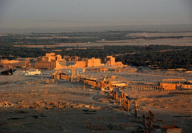 Thành phố không người - nội đô Palmyra, nơi IS đang kiểm soát Thành phố không người - nội đô Palmyra, nơi IS đang kiểm soát
