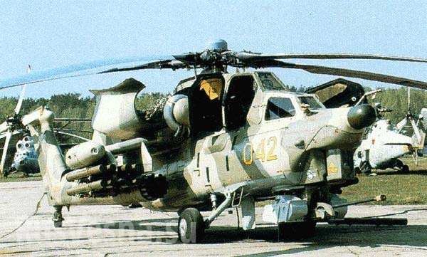 Kinh hãi thử nghiệm kính chống đạn Mi-28 thời kỳ Xô viết Kinh hãi thử nghiệm kính chống đạn Mi-28 thời kỳ Xô viết