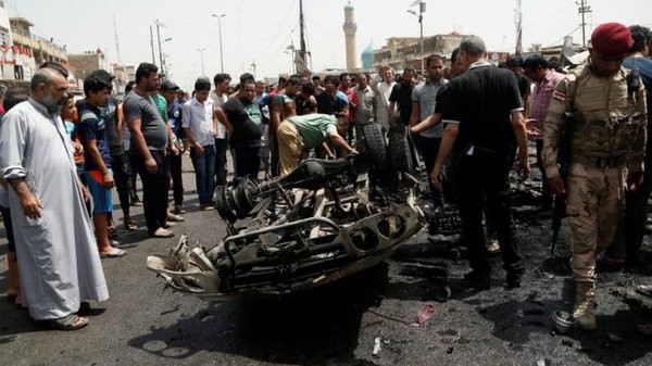 Video: IS đánh bom khủng bố ở Sadr City thuộc Baghdad, sát hại 52 người Video: IS đánh bom khủng bố ở Sadr City thuộc Baghdad, sát hại 52 người