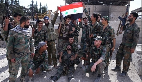Quân đội Syria tập trung tấn công trên hướng sân bay Tabqa các binh sĩ quân đội Syria