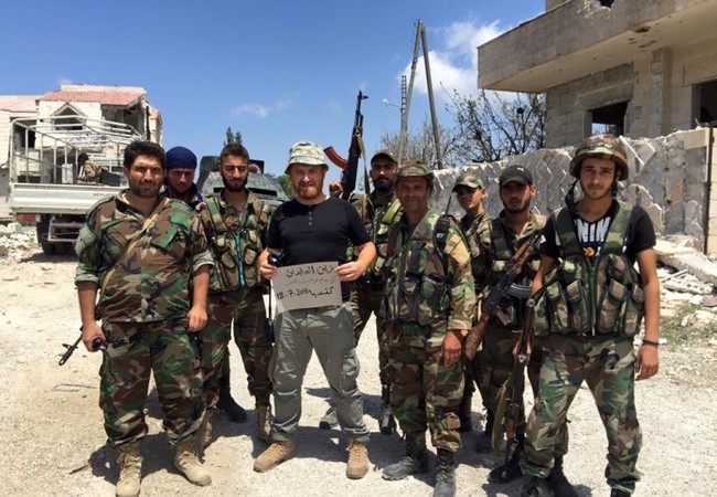 Quân đội Syria lần thứ hai chiếm lại thị trấn Kinsaba ở Latakia Phóng viên chiến trường Eyad tại thị trấn Kinsaba