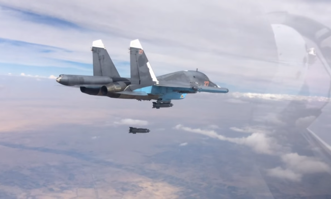 Không quân Nga ném bom dữ dội mở đường cho quân đội Syria ở Kabani, Latakia Không quân Nga ở Syria