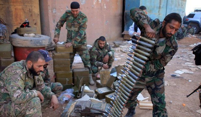 Quân đội Syria, Hezbollah tiếp tục tấn công Trường cao đẳng kỹ thuật Aleppo Các binh sĩ quân đội Syria ơ Aleppo