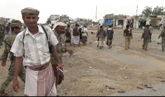 Video: Lực lượng Houthi đánh sâu vào địa phận tỉnh Assir, Ả Rập Xê út Lực lượng chiến binh Houthi, Yemen