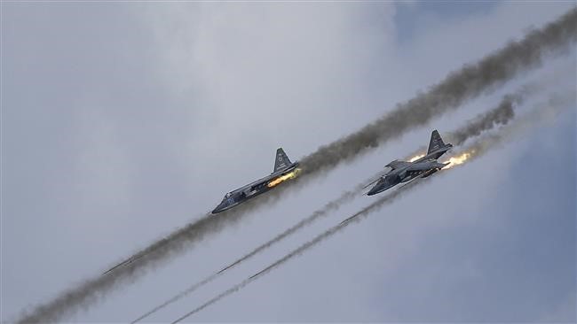 Không quân Nga dội bom yểm trợ quân đội Syria tái chiếm trận địa (Video) Không quân Nga không kích dữ dội ở Deir Ezzor