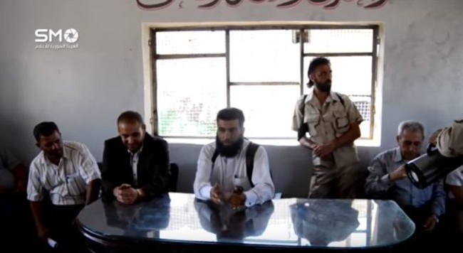 Video: Chiến binh IS đánh bom tự sát ở tỉnh Daraa, 20 tay súng cực đoan bỏ mạng Các chỉ huy chiến trường và bộ trưởng tự xưng trước khi bị đánh bom