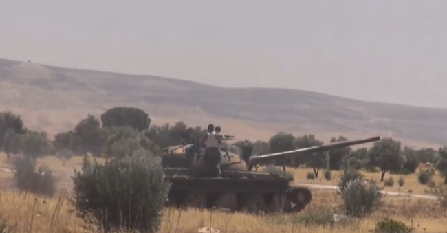 Video: Quân đội Syria bẻ gãy phản công phiến quân, diệt 65 tay súng Xe tăng quân đội Syria trên chiến trường tỉnh Hama