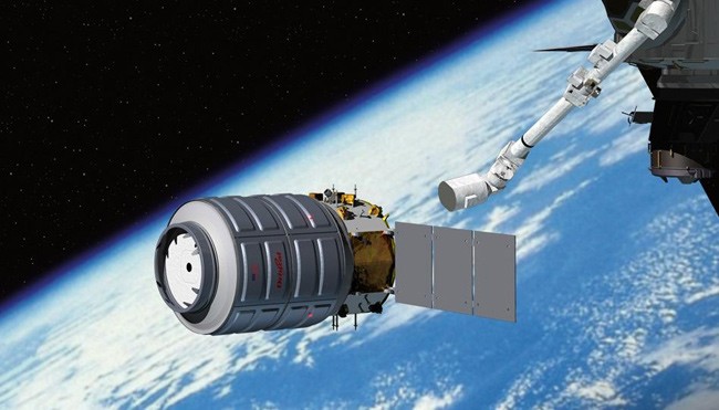 Trạm vũ trụ ISS tiếp nhận tàu vận tải Cygnus từ trái đất (Video) Tàu vận tải không người lái Cygnus Mỹ