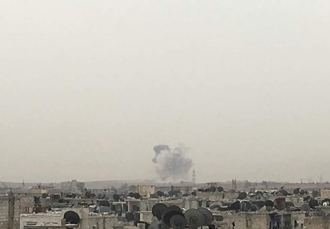 Video: Hàng ngàn quân thánh chiến liều chết phá vây Aleppo Vụ đánh bom tự sát bằng xe VBIED nhìn thấy từ xa trên thành phố Aleppo