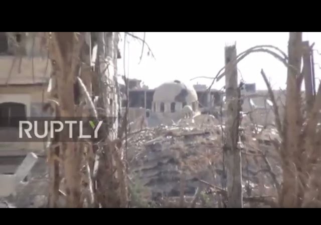Quân đội Syria chuẩn bị Chiến tuyến chiến trường Deir ez Zor tan hoang trong rất nhiều trận chiến vài năm qua