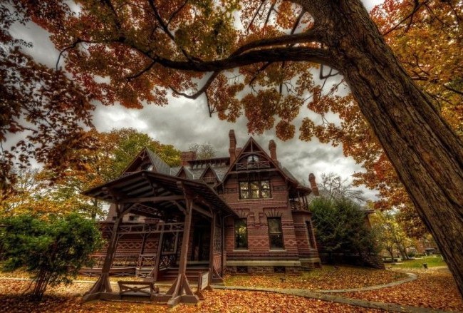 Ngôi biệt thự ma kỳ thú của đại văn hào Mark Twain Ngôi biệt thự bí ẩn của đại văn hào Mark Twain