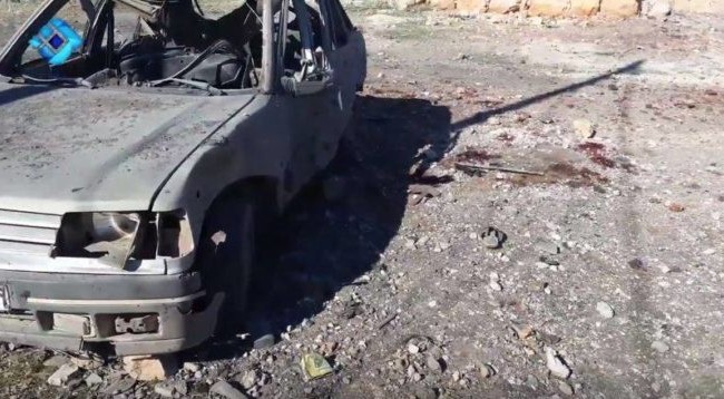 Video: Dính tên lửa Nga, chỉ huy phiến quân Syria và tay chân tan xác Chiếc xe chở 5 chiến binh Hồi giáo cực đoan tan xác